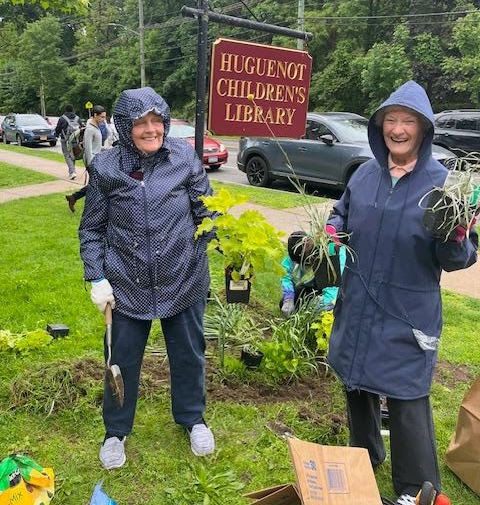 Garden Clean Up and Planting - Huguenot Children's Library