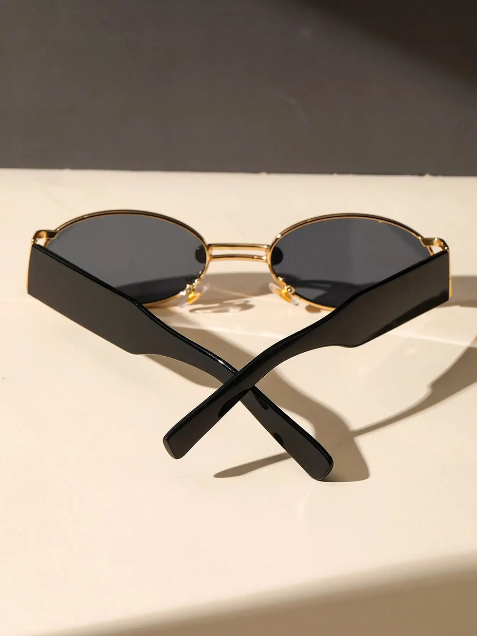 Thumbnail: New Retro Metal Frame Elliptical Frame Trendy Street Photo Sunglasses for Men an