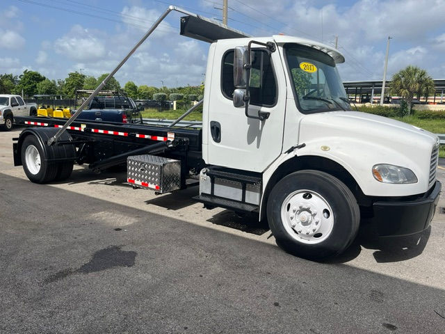 Thumbnail: 2017 Freightliner Roll-Off Truck - Rolloff Solutions Inc. - $75,000