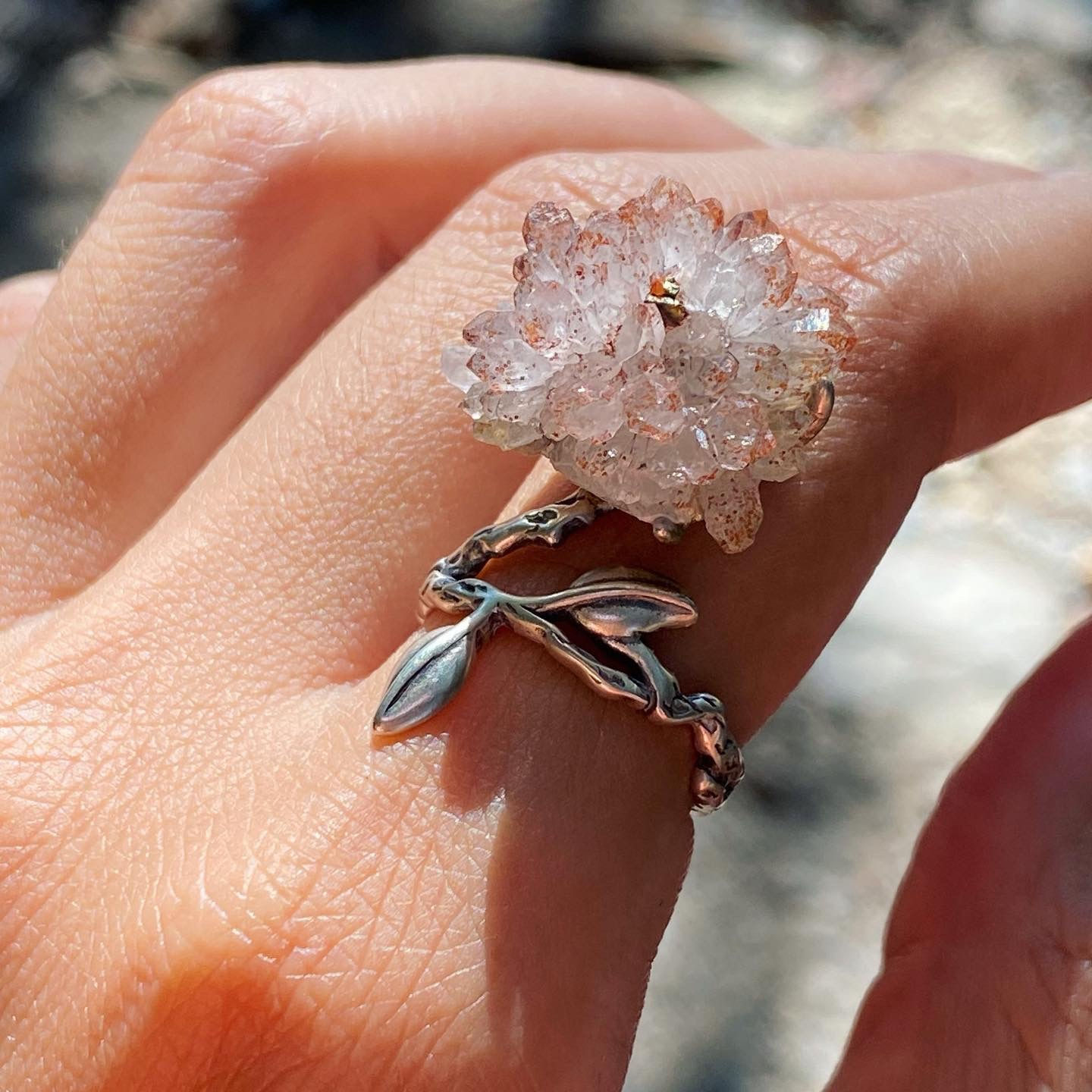 Red Quartz | 紅水晶 原石 花形 標本 花形指環