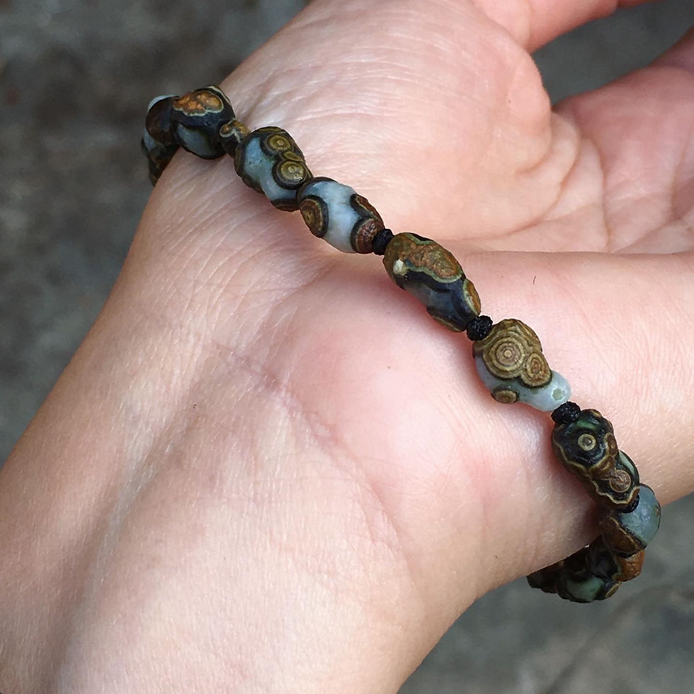 Thumbnail: Gobi Agate | 天然原石 綠底金錢眼 壺蘆 戈壁瑪瑙 手鏈