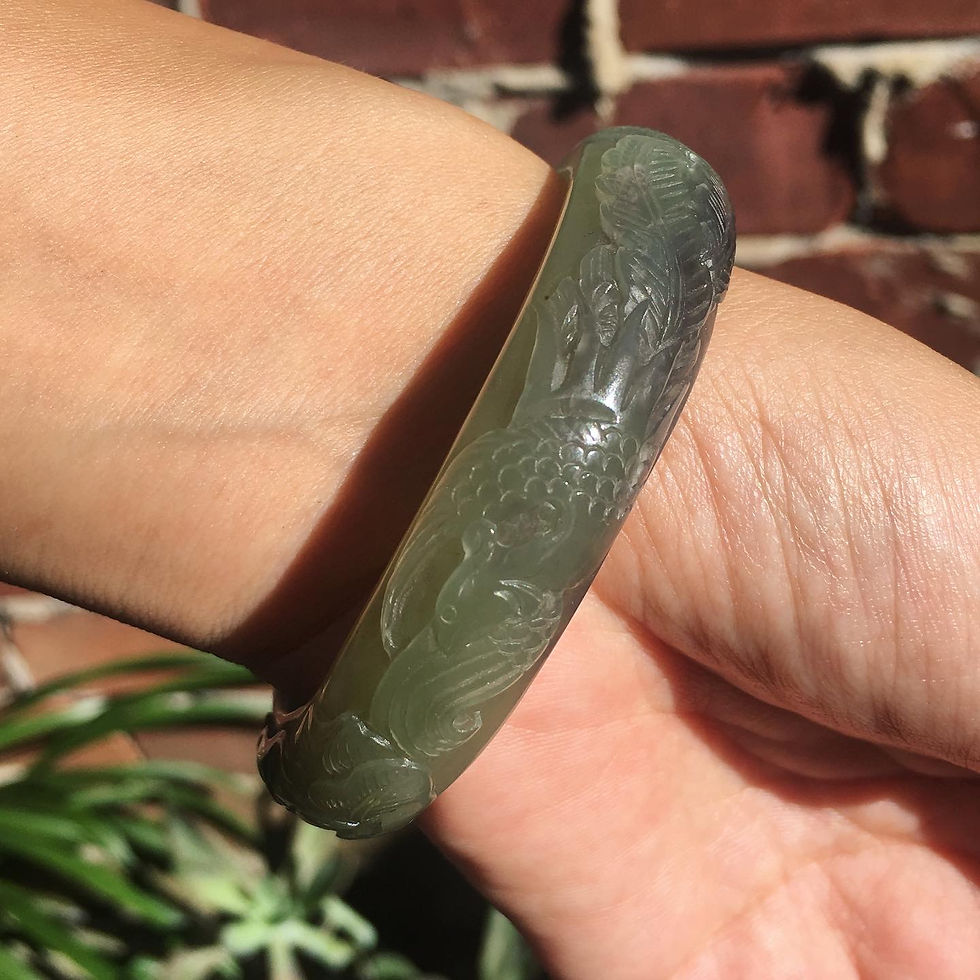 Thumbnail: Jade | 手工雕刻 神獸 湖水綠 煙紫 和田玉 手鐲 56.9