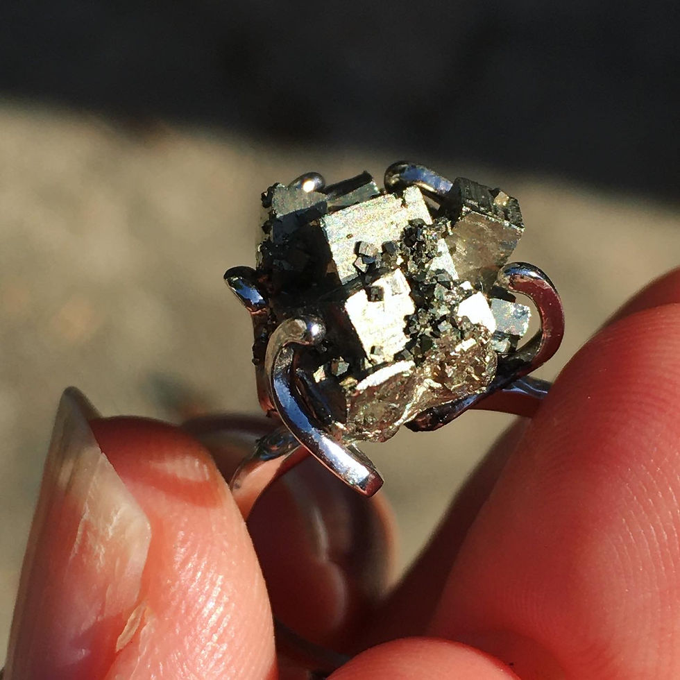 サムネイル： Chalcopyrite | 天然 礦物 原石 標本 方粒 黃銅礦 指環