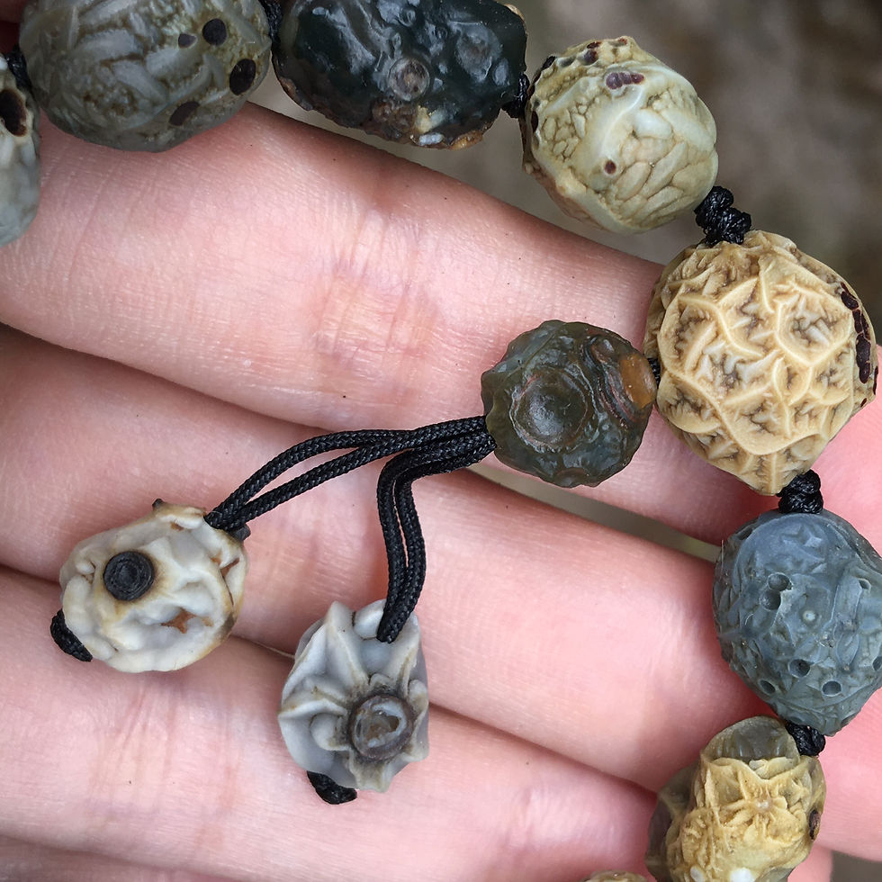Thumbnail: Coming Soon | Gobi Agate | 天然原石 戈壁瑪瑙 筋脈 眼睛石 共生 手鏈