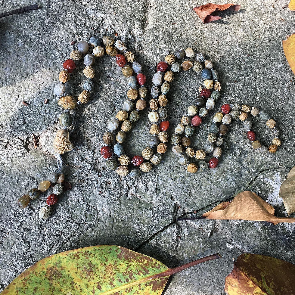 Thumbnail: Gobi Agate | 精品 戈壁瑪瑙 花脈 筋脈 頸鏈