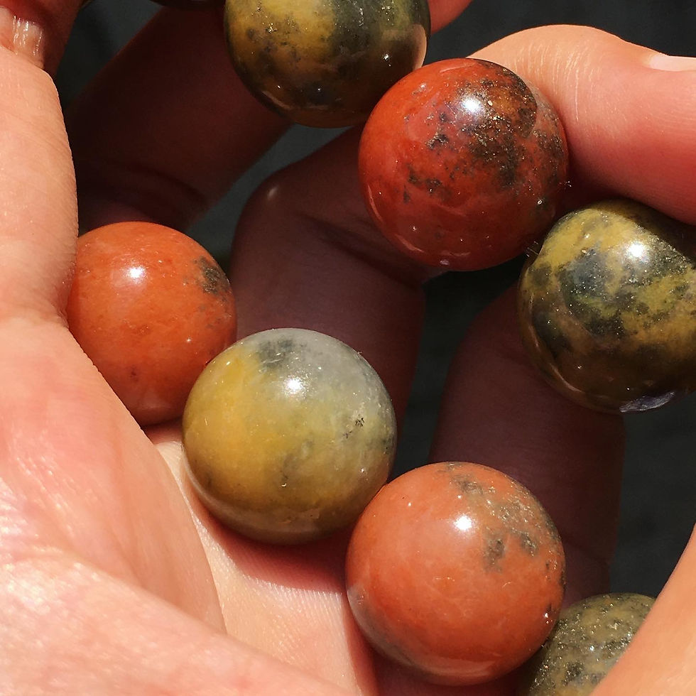 Thumbnail: Jade | 關公紅 輝煌料 重彩 籽料 金絲玉 手鍊