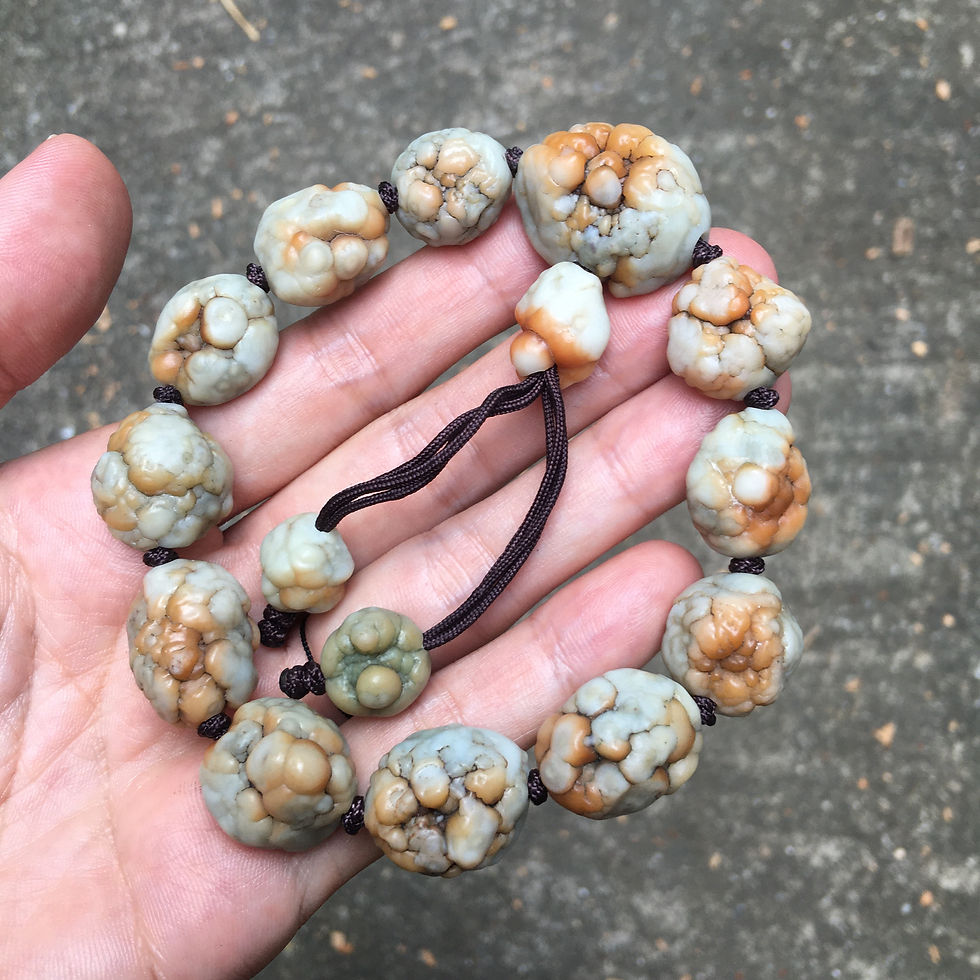 Thumbnail: Coming Soon | Gobi Agate | 稀有 天然原石  戈壁沙漠 雙色魚子  手鏈