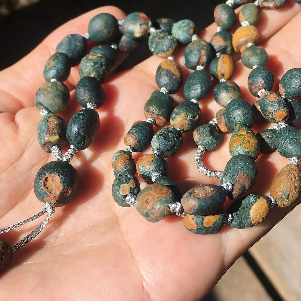 縮圖：Gobi Agate | 戈壁瑪瑙 綠豆 金邊眼 頸鏈