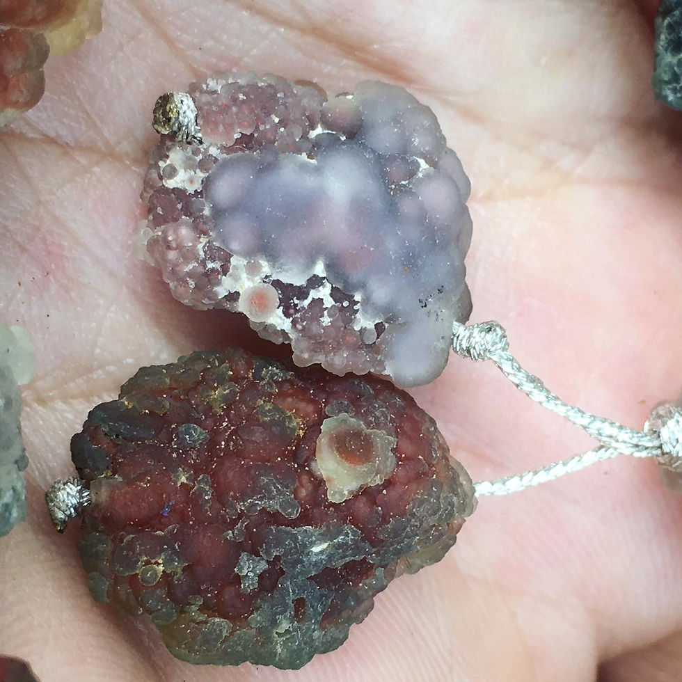 サムネイル： Gobi Agate | 精品 稀少 戈壁瑪瑙  黑山 紫紅 玻璃泡 手鏈 頸鏈 套裝