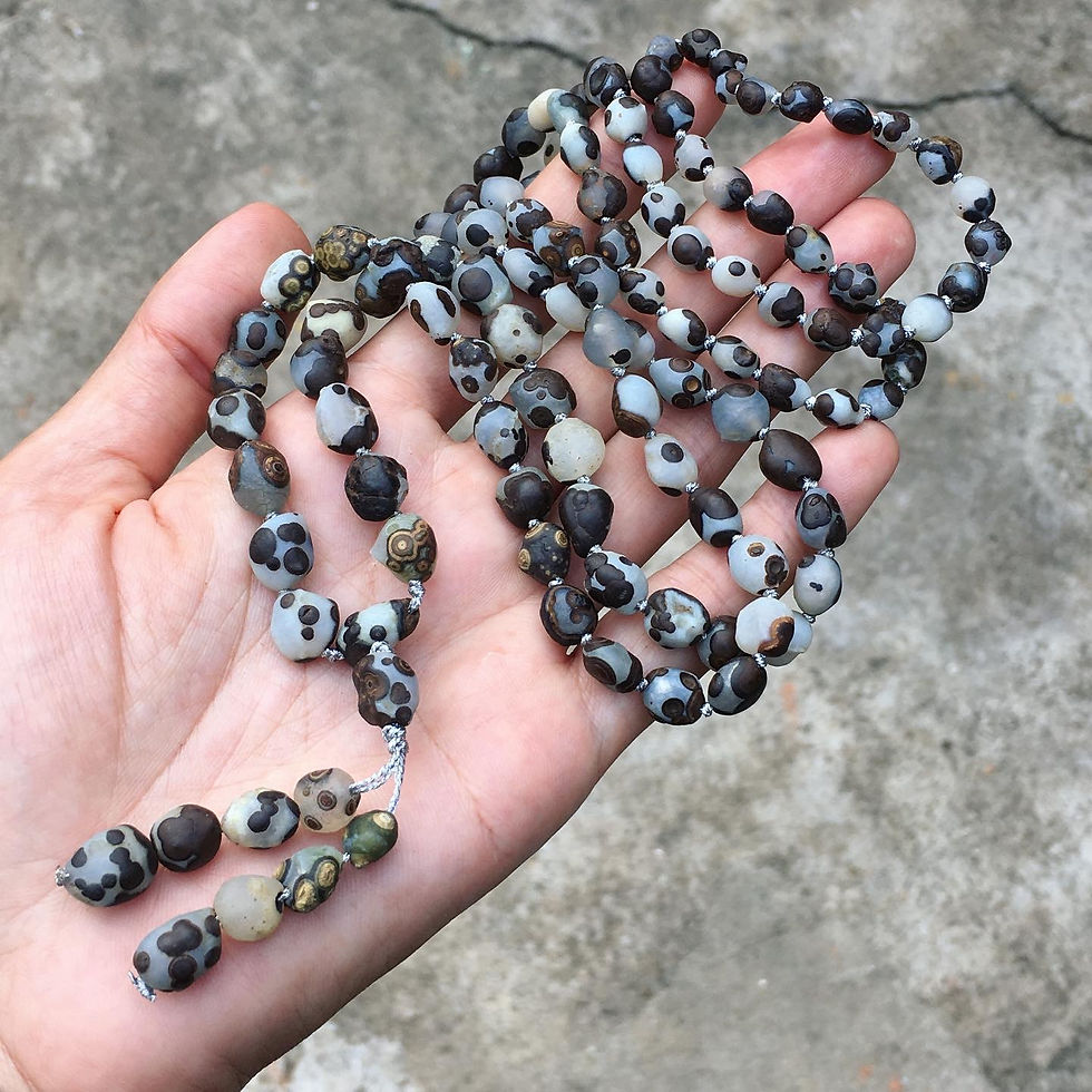 Thumbnail: Gobi Agate | 天然原石 戈壁瑪瑙 灰藍底 熊貓眼石 頸鏈
