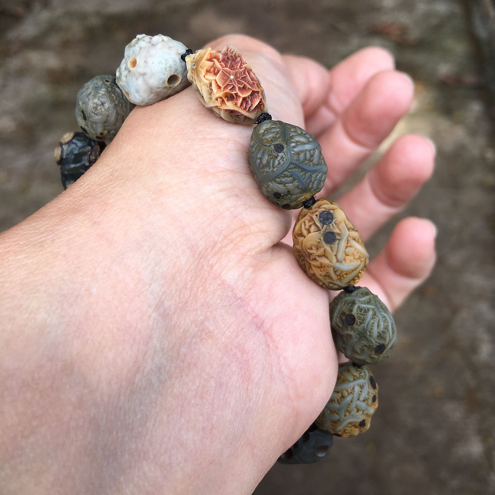 Thumbnail: Coming Soon | Gobi Agate | 天然原石 戈壁瑪瑙 筋脈 眼睛石 共生 手鏈