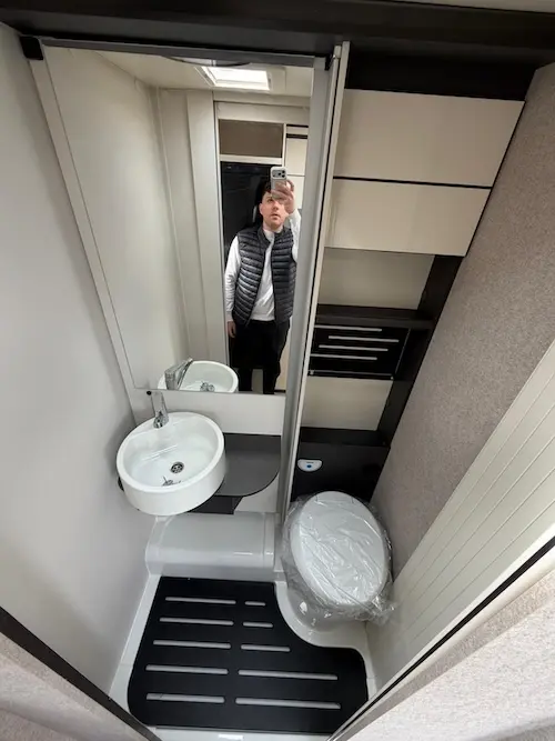 Bagno McLouis Slim 331