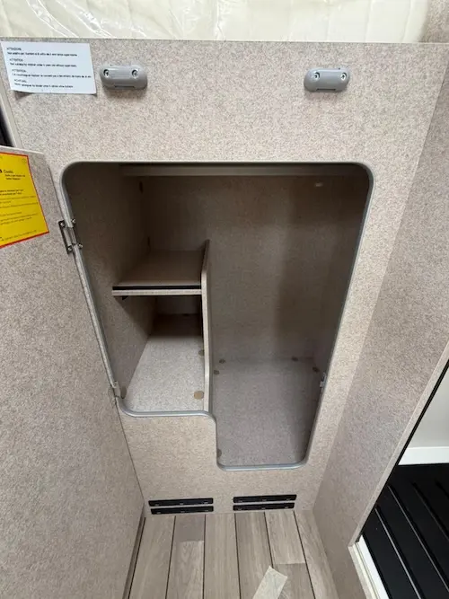 Camper ideale per due persone – compatto e maneggevole