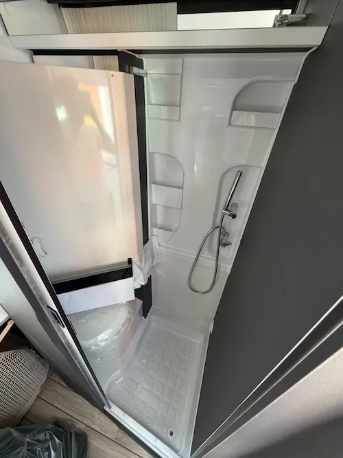Camper Van mclouis per coppie nuovo con finanziamento