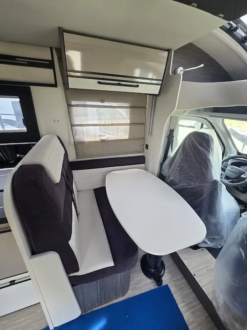 McLouis MC4 879 Ford nuovo dinette