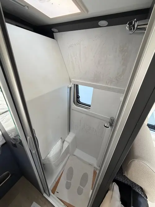 Laika Kosmo CV60 van doccia