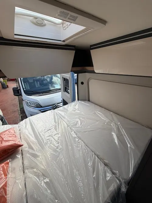 Laika Kosmo Supremo CV60 van letto fisso posteriore