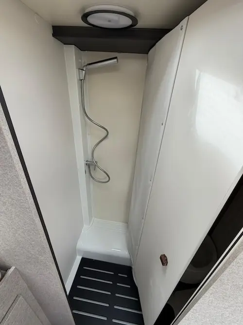 Doccia McLouis Slim 331