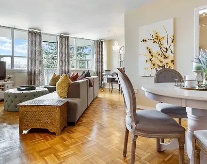 Interior design organization services