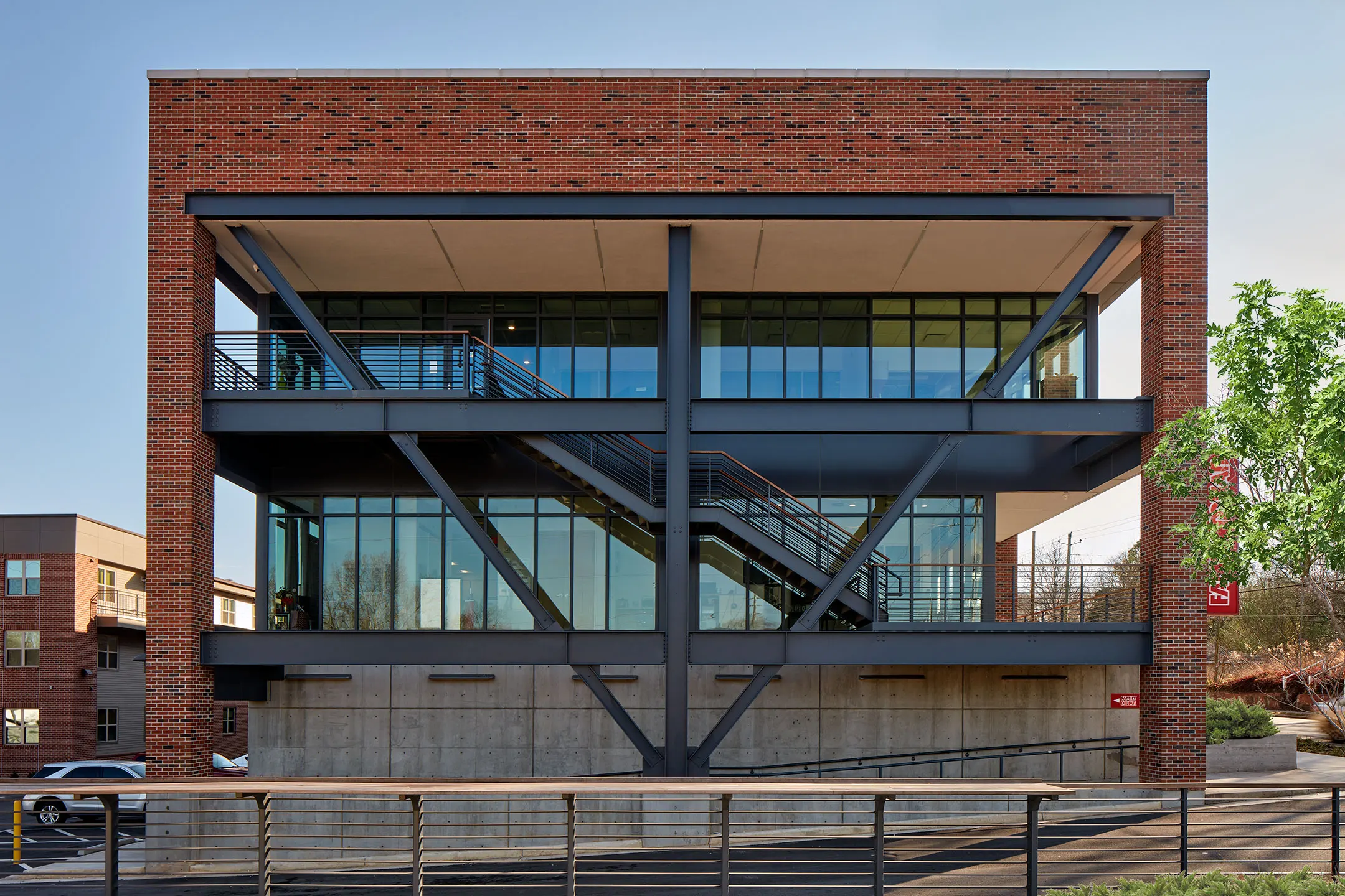 quest-westside-impact-center-building-exterior-architecture-cooper-carry.webp