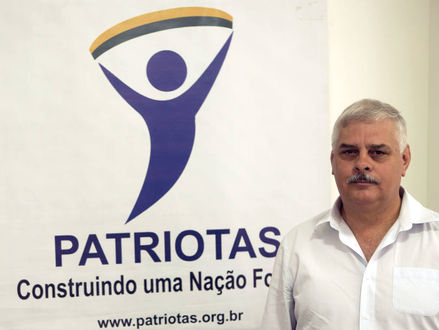 TA NA TELA: Patriotas acusa Bolsonaro de 'usurpador'