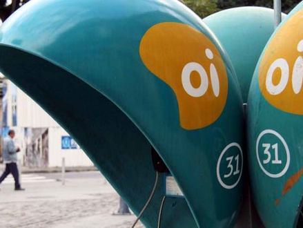 INÉDITO: Oi fará ligações gratuitas até março em orelhões de 15 estados