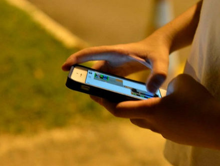 EXTRA: Brasil tem 24,3 milhões de crianças e adolescentes que usam internet