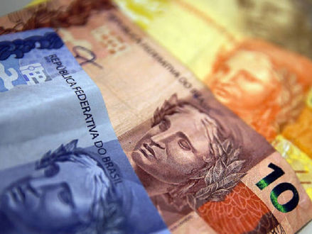 MANCHETE: Caixa finaliza hoje saques da 1ª parcela do auxílio emergencial