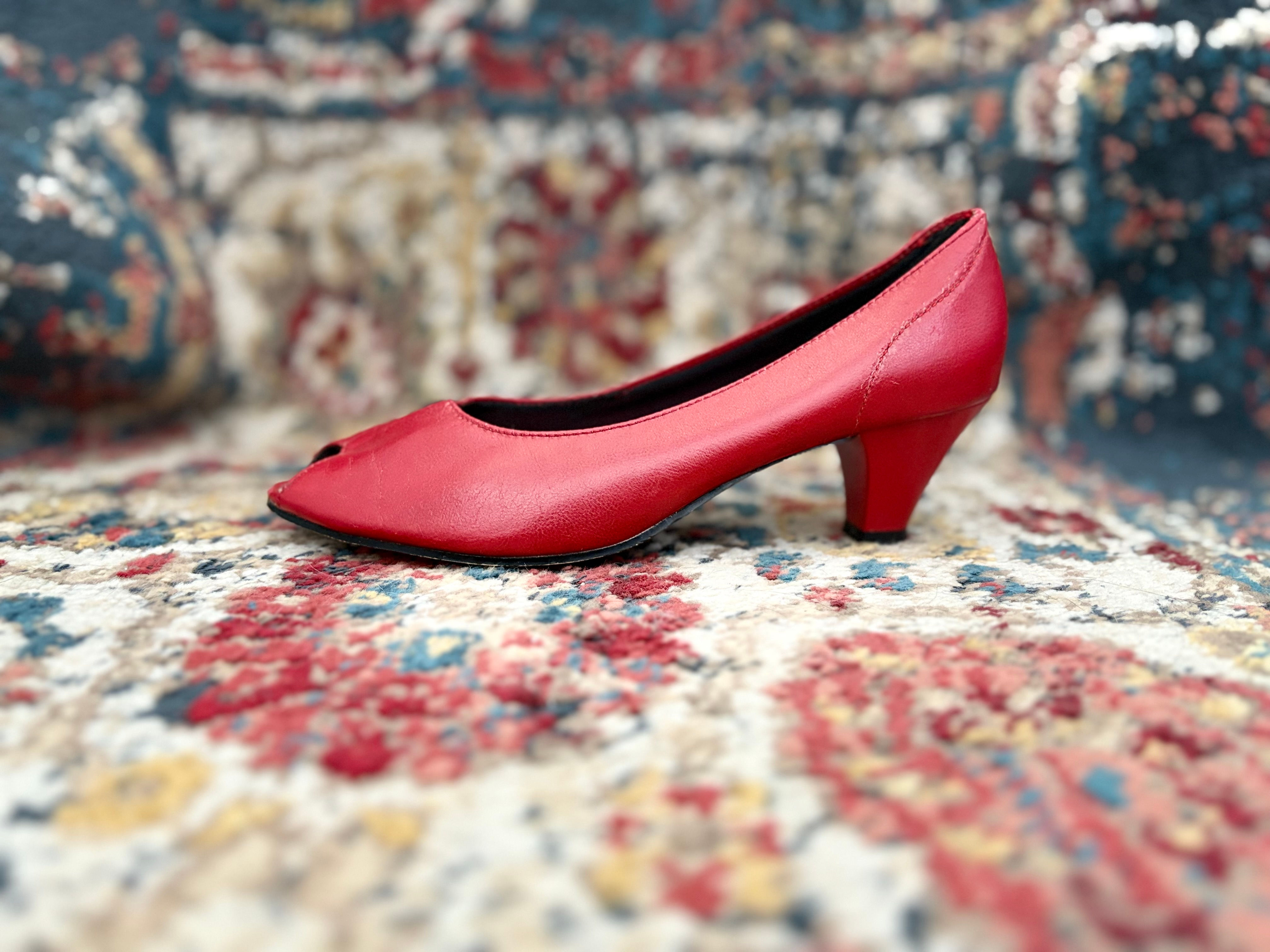Dorothy Peep-toe Pumps - Size 8