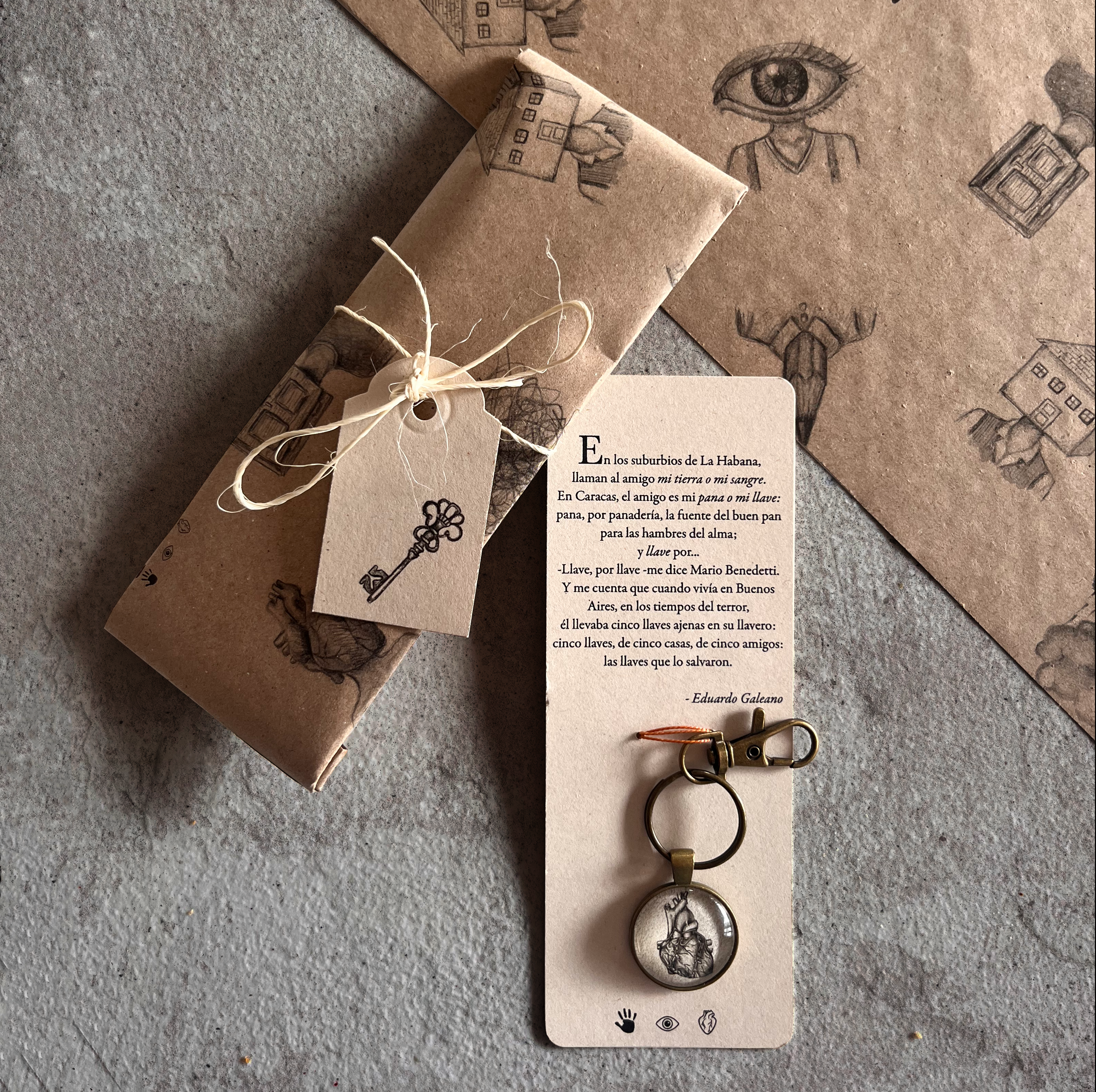 Llaveros ilustrados de Regalo