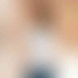 Womens t-shirt with line art Labrador design