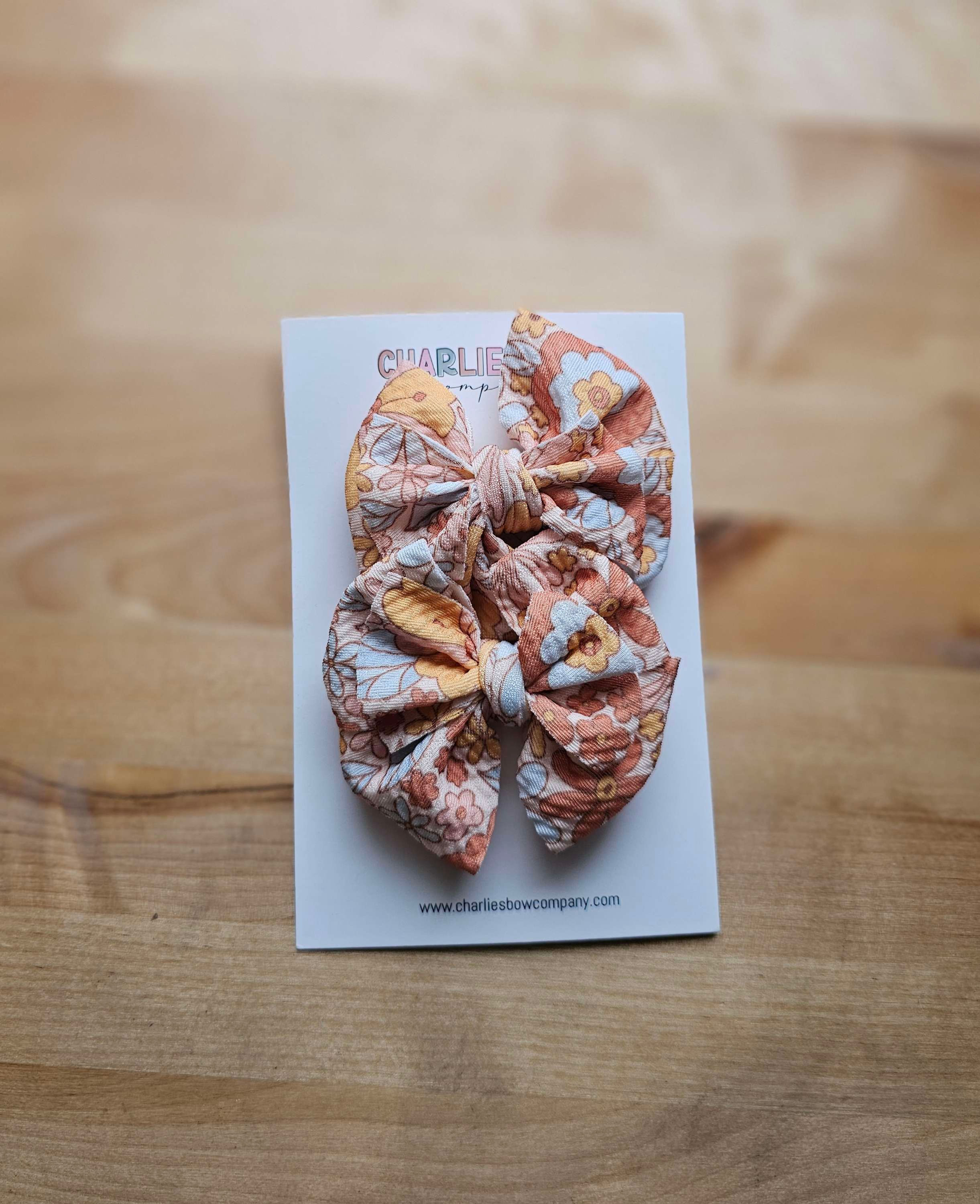 Retro Floral Pigtail