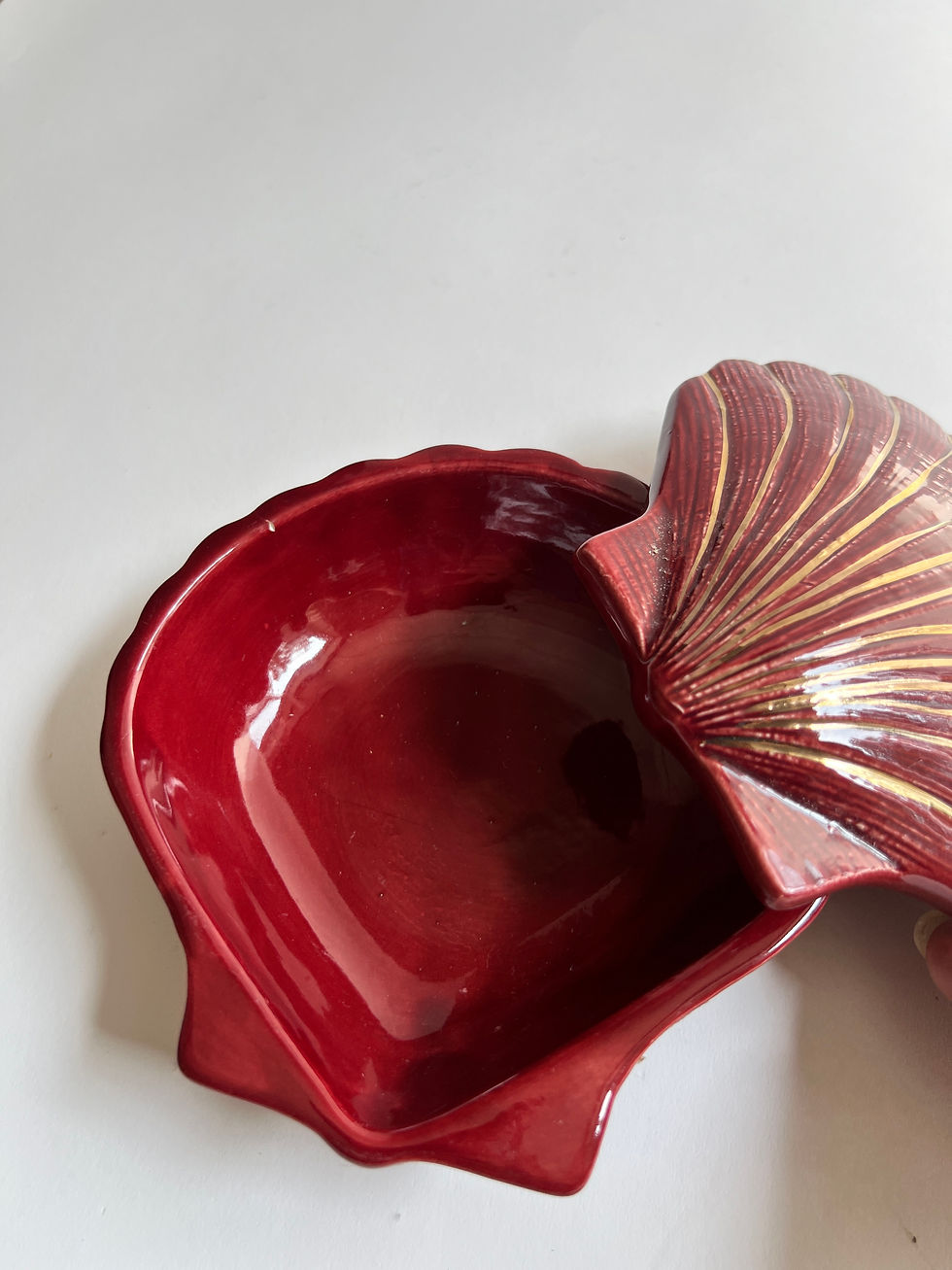 Miniature : shell ceramic box