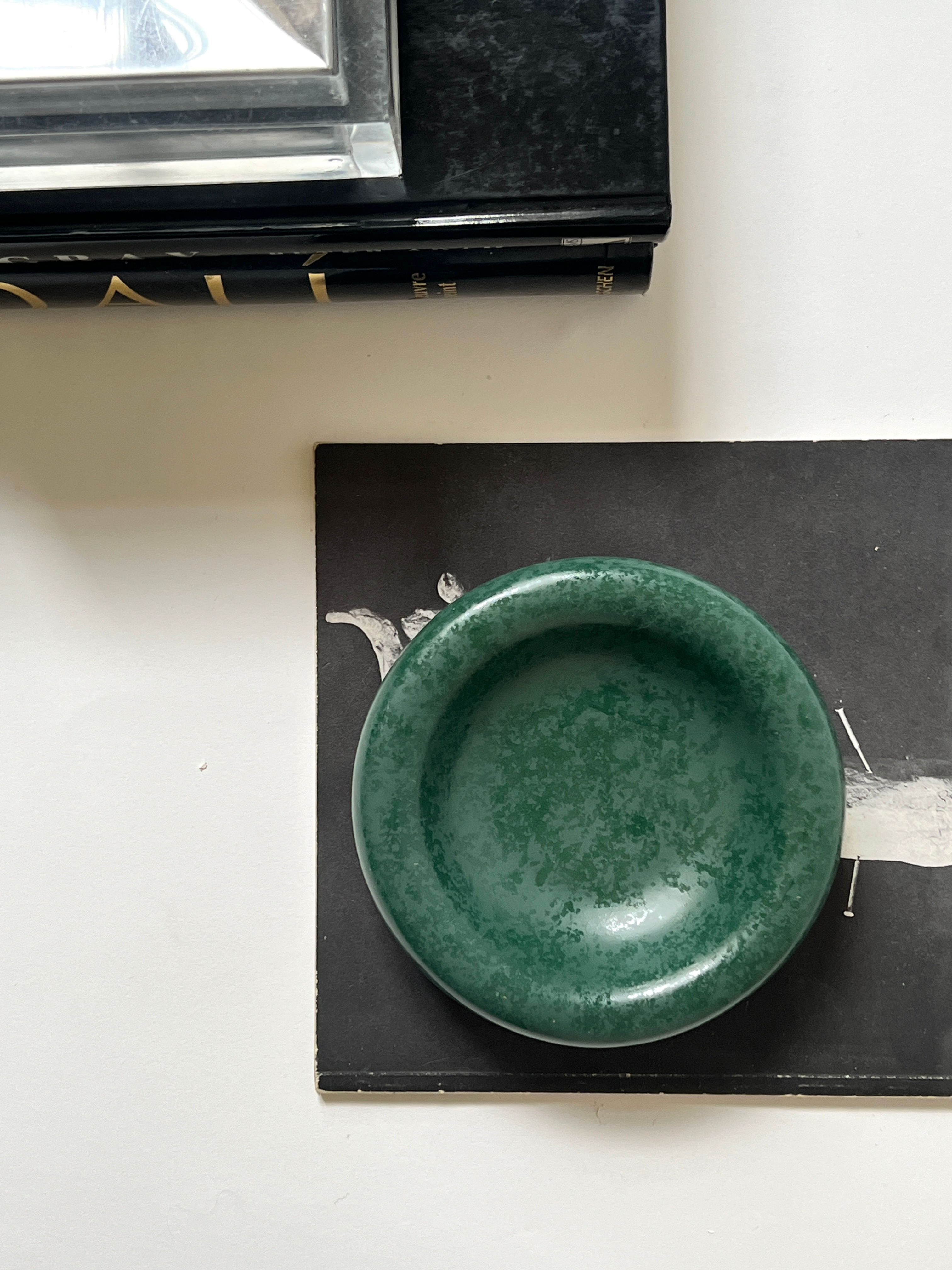 Cendrier rond en céramique