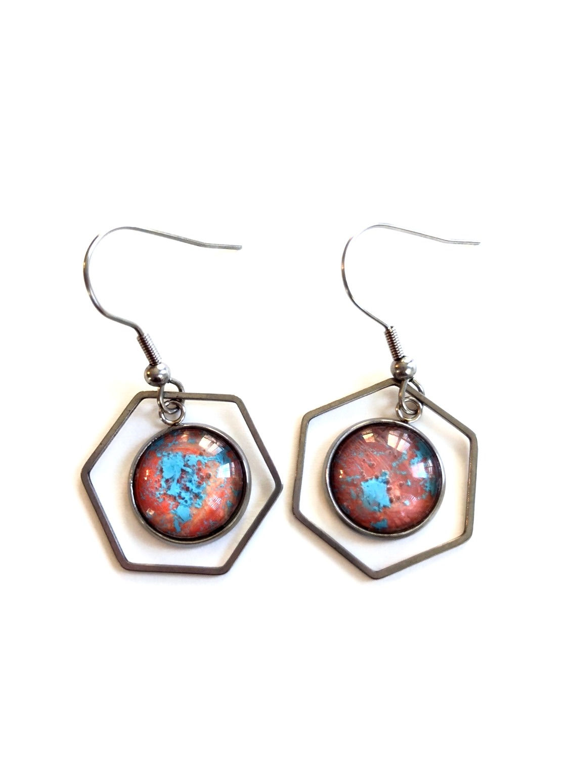 ❝ the cracks in the path are where the flowers grow ❞ earrings