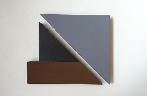 arleta cehic, SCULPTURES WOOD square, triangle, Miniskules, exhibition, netherlands