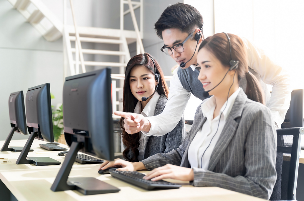 A group of call centers associates discuss problems