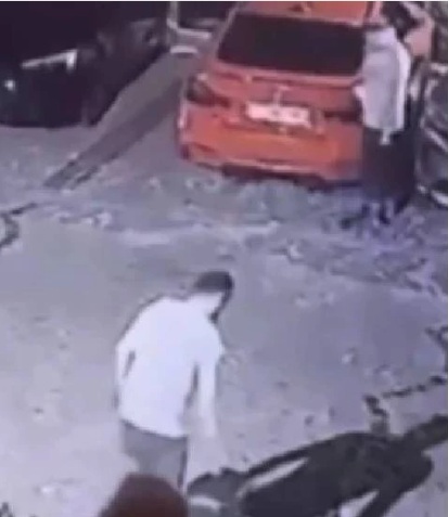 Cemil Koç’un, Ayşe Tokyaz’ın cesedini valize koyarak Eyüpsultan’da yol kenarına bırakmasının ardından soruşturma derinleşti. Gözaltına alınan 7 şüpheli adliyeye sevk edildi.