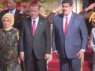 Rusya, Venezuela ve Türkiye’nin iç politikası, ekonomik yapıları ve dış politikaları arasındaki benzerlikler ve farklar inceleniyor.