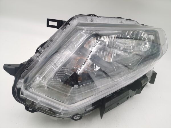 Thumbnail: NISSAN X-TRAIL 2014-2016 HALOGEN L.H.S HEADLIGHT ASSEMBLY
