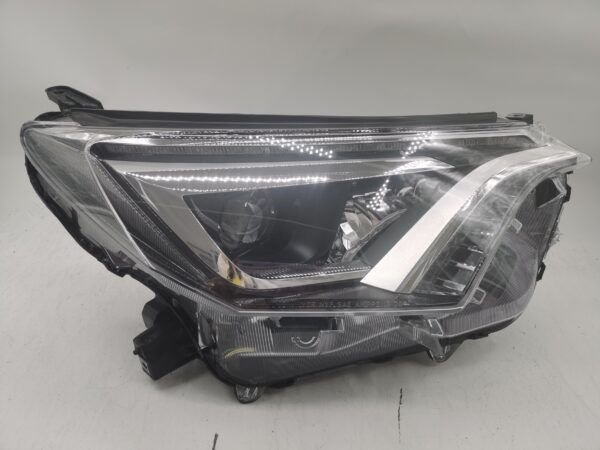 Thumbnail: TOYOTA RAV4 4.5 XA40 2016-2018 LED R.H.S HEADLIGHT ASSEMBLY