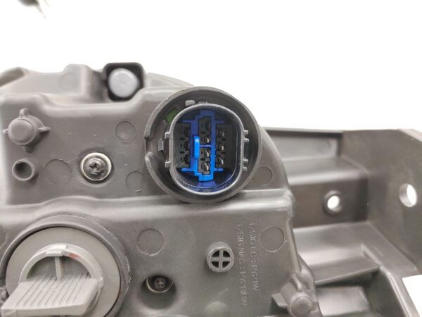 Thumbnail: HYUNDAI KONA 2021-2023 LENS HALOGEN R.H.S HEADLIGHT ASSEMBLY