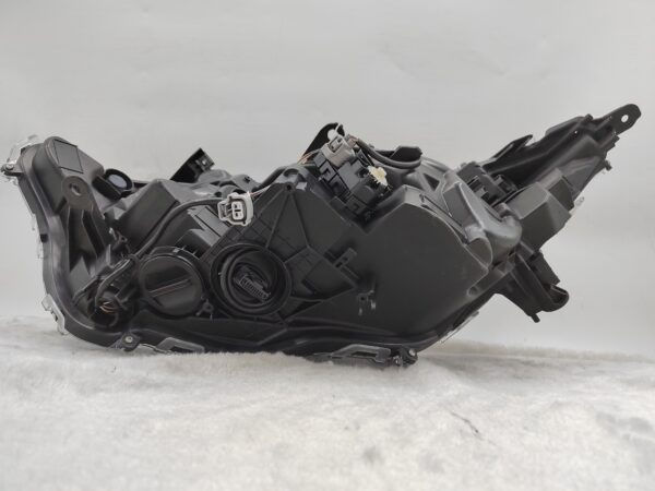 Thumbnail: TOYOTA RAV4 V XA50 2019-2021 LENS LED R.H.S HEADLIGHT ASSEMBLY