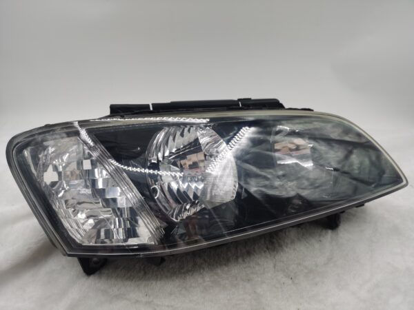 Thumbnail: HOLDEN COMMODORE SV6 VE 2007-2010 HALOGEN R.H.S HEADLIGHT ASSEMBLY
