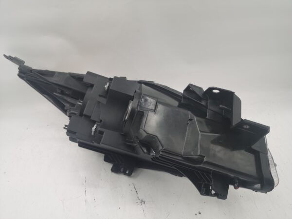 Thumbnail: MAZDA 3 2010-2013 HALOGEN L.H.S HEADLIGHT ASSEMBLY