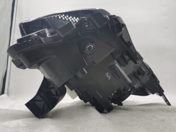 Thumbnail: NISSAN NAVARA 2021-2023 LED R.H.S HEADLIGHT ASSEMBLY