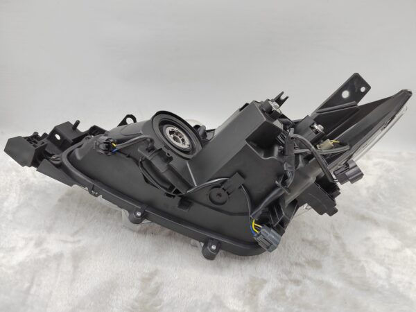 Thumbnail: MAZDA 3 2017-2018 HALOGEN R.H.S HEADLIGHT ASSEMBLY