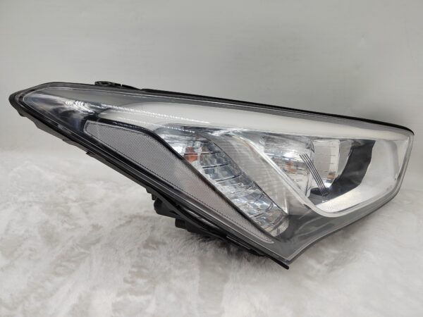 Thumbnail: HYUNDAI SANTA FE DM 2013-2015 LENS HALOGEN R.H.S HEADLIGHT ASSEMBLY