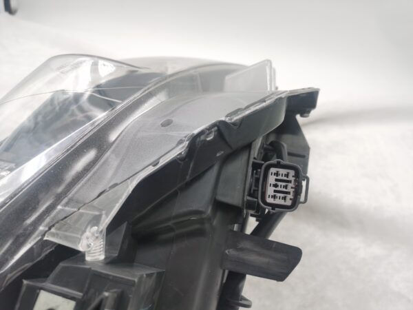 Thumbnail: MAZDA 3 2014-2016 HALOGEN R.H.S HEADLIGHT ASSEMBLY