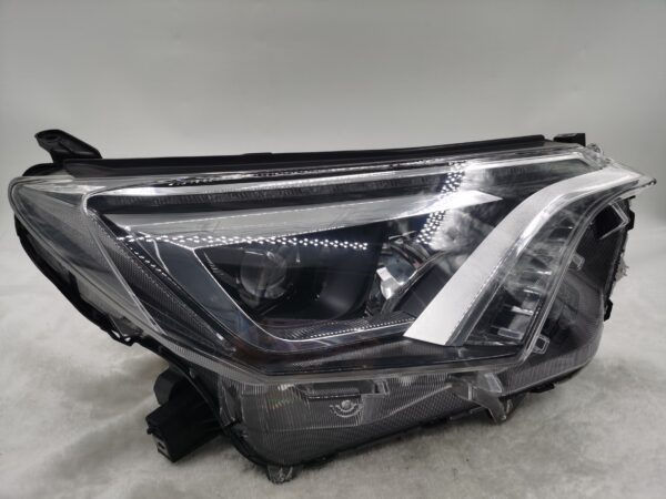 Thumbnail: TOYOTA RAV4 4.5 XA40 2016-2018 LED R.H.S HEADLIGHT ASSEMBLY